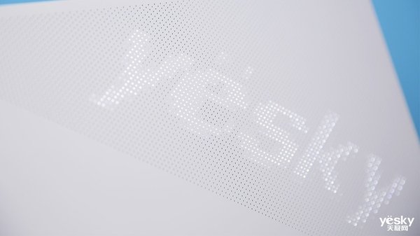 ROG幻14赏析:光显矩阵屏带来低调的华丽